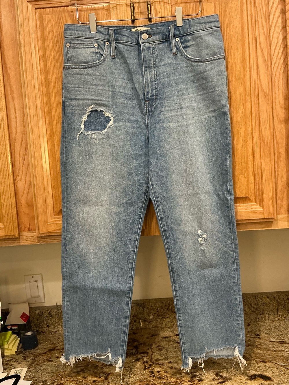 Women’s Madewell Classic Straight Jean, Light Blue Distressed Jeans, sz 31